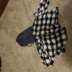 American Eagle cropped hoodie/ checkered jacket